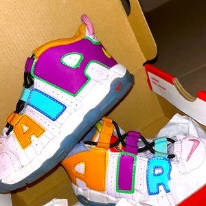 Nike Uptempo